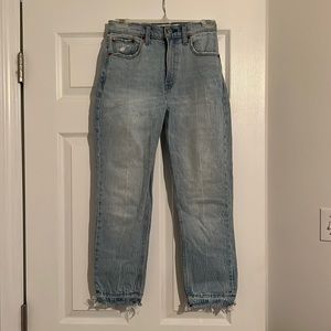 Abercrombie and fitch high rise mom jean size 24